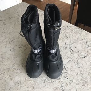 Sorel boots unisex kids size 4